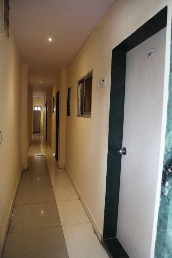Omega Residency Hotel - Mumbai — Photos 1